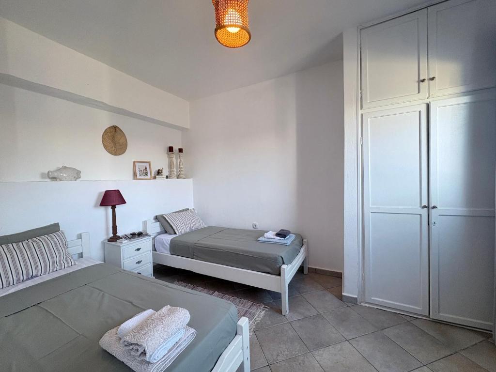 Room 2